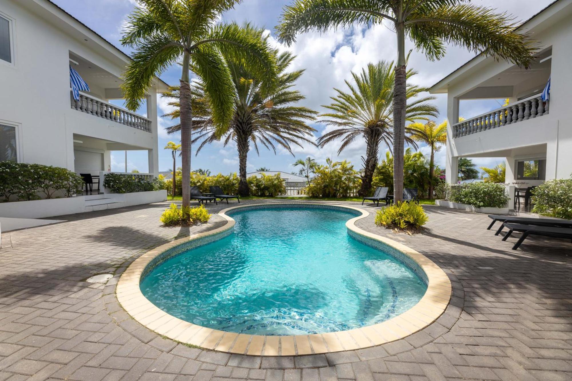 Palm Crest Apartment Jan Thiel Exterior photo